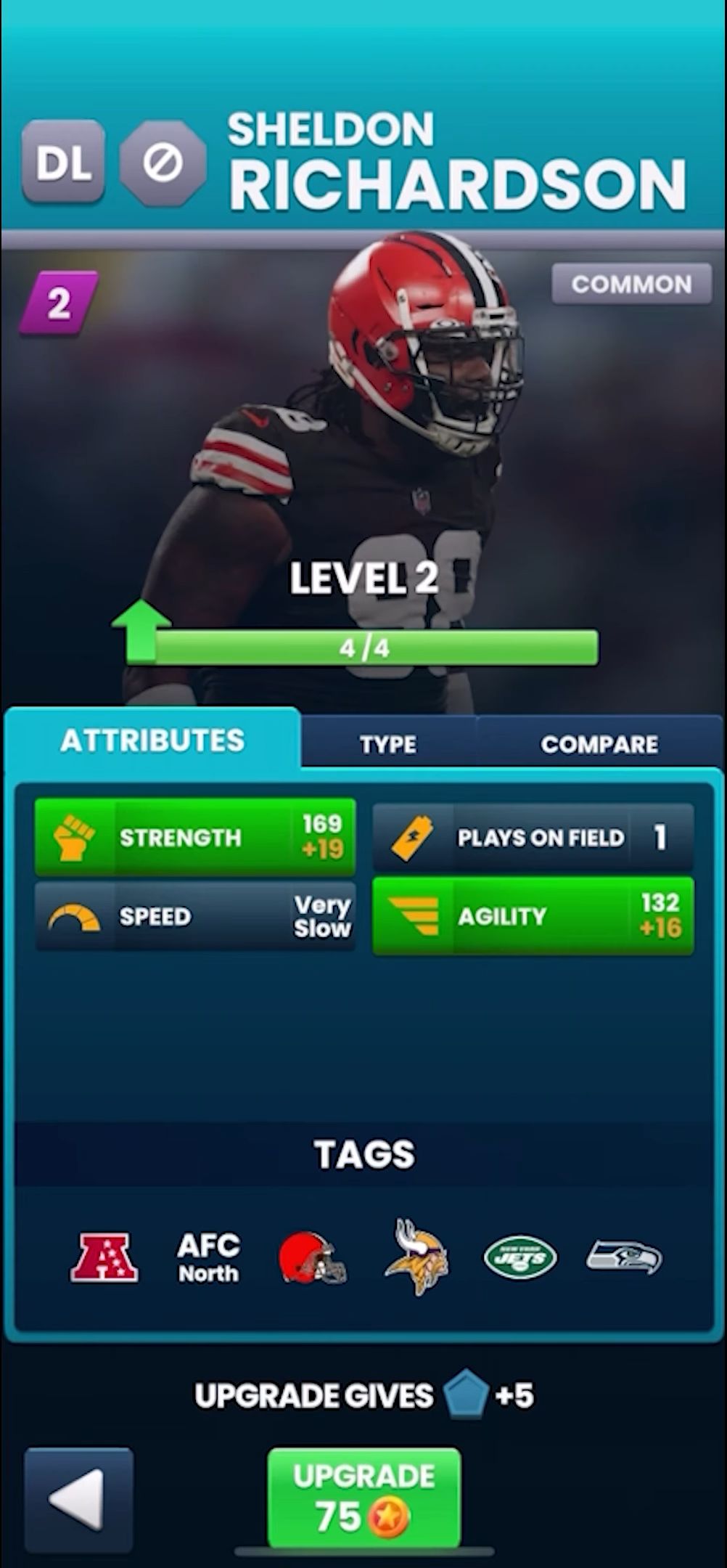 Full version of Android American football game apk NFL Clash for tablet and phone.