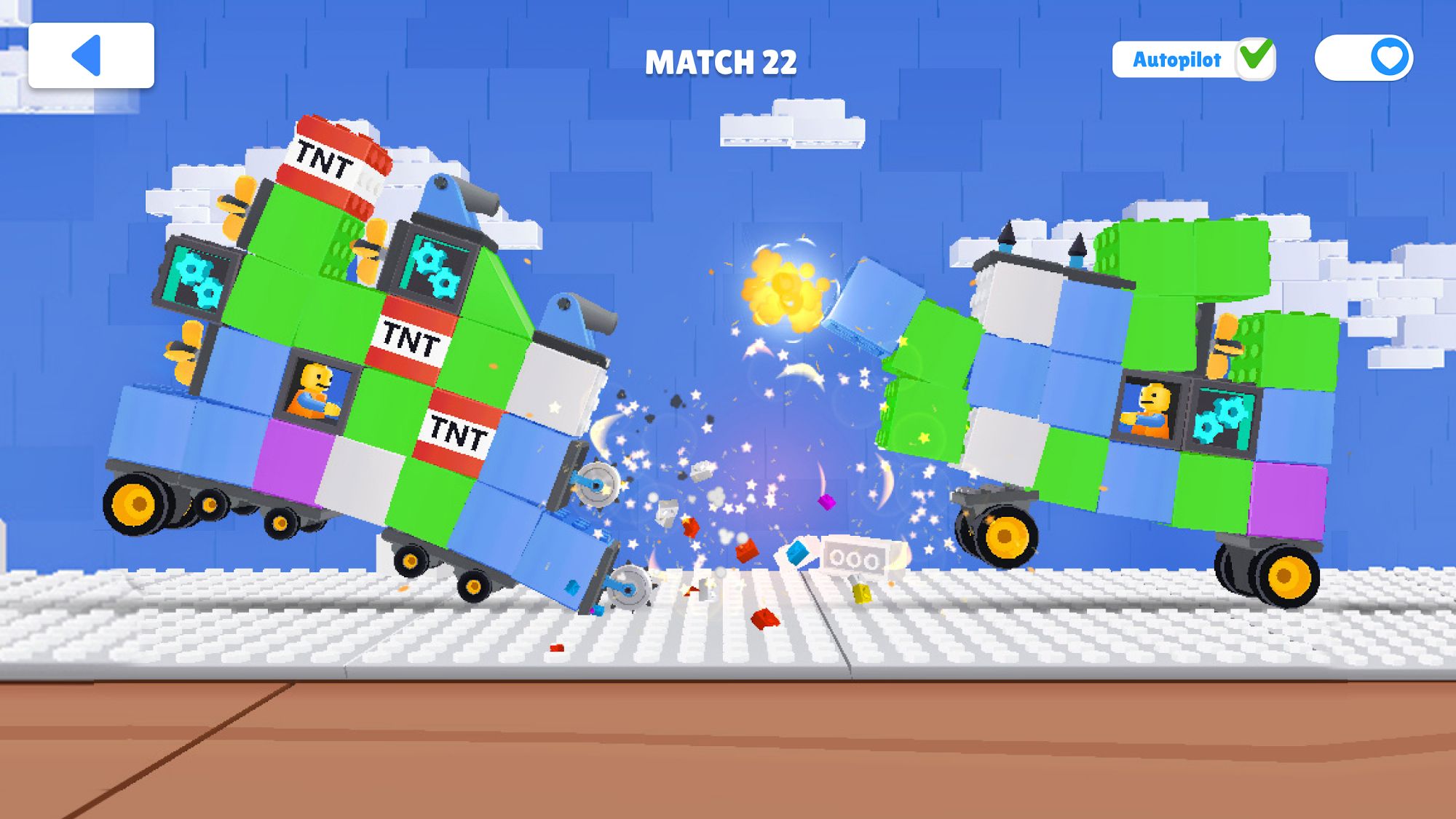 Download TOYS: Crash Arena Android free game.