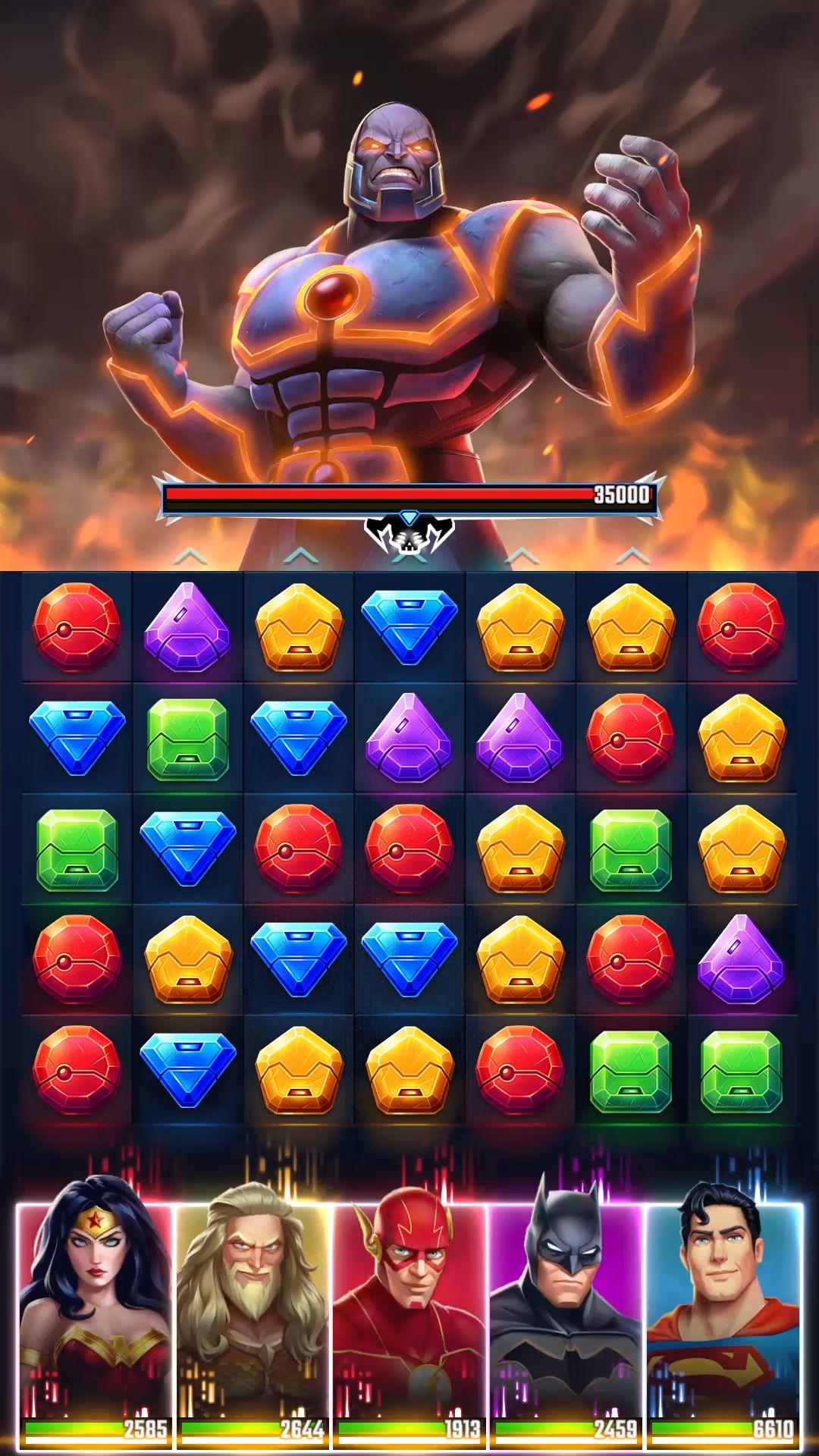 Gameplay of the DC Heroes & Villains: Match 3 for Android phone or tablet.