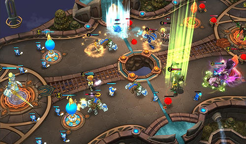 Gameplay of the Guardians arena for Android phone or tablet.
