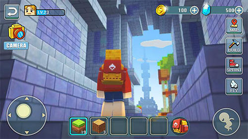 Gameplay of the World craft building for Android phone or tablet.