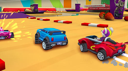 Chuck E. Cheese's racing world - Android game screenshots.