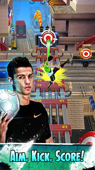 Gameplay of the Cristiano Ronaldo: Kick'n'run for Android phone or tablet.