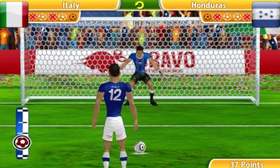 Gameplay of the Penalty World Challenge 2010 for Android phone or tablet.