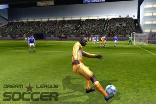 Gameplay of the Dream league: Soccer for Android phone or tablet.