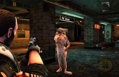 Gameplay screenshots of the 2013 Infected Wars for iPad, iPhone or iPod.