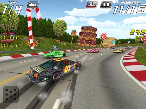 Gameplay screenshots of the Auto thunder for iPad, iPhone or iPod.