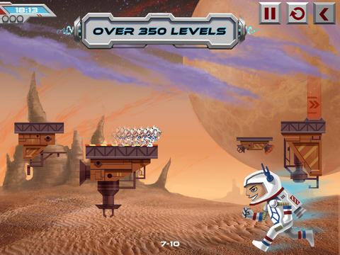 Gameplay screenshots of the Galaxy Run for iPad, iPhone or iPod.