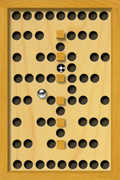 Gameplay screenshots of the Labyrinth for iPad, iPhone or iPod.