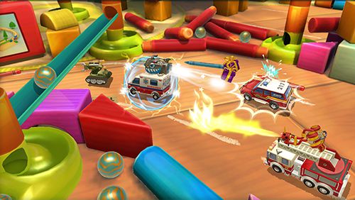 Gameplay screenshots of the Micro machines for iPad, iPhone or iPod.