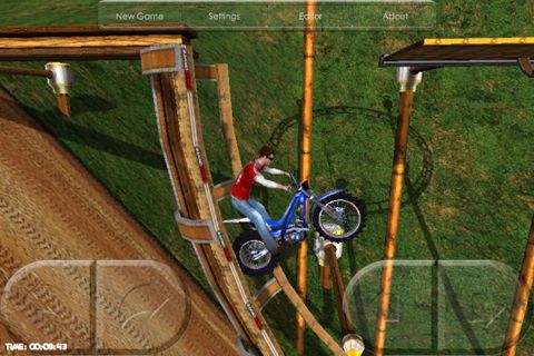 Gameplay screenshots of the Motorbike for iPad, iPhone or iPod.