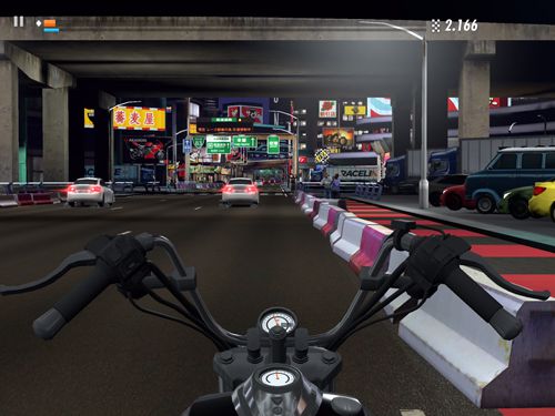 Gameplay screenshots of the Raceline CC: High-speed motorcycle street racing for iPad, iPhone or iPod.