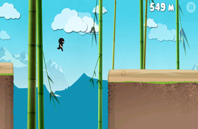Gameplay screenshots of the Run Ninja Run for iPad, iPhone or iPod.