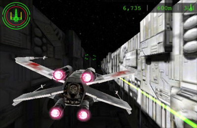 Gameplay screenshots of the Star Wars: Trench Run for iPad, iPhone or iPod.