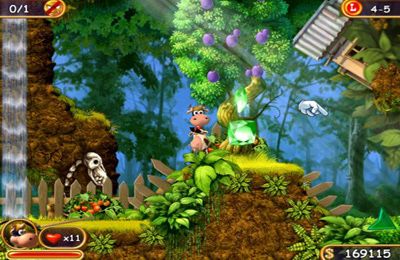 Gameplay screenshots of the Supercow Funny Farm for iPad, iPhone or iPod.
