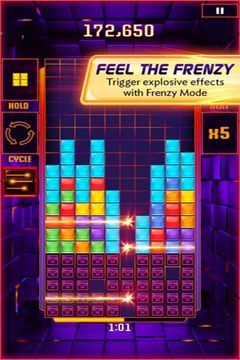 Gameplay screenshots of the Tetris Blitz for iPad, iPhone or iPod.