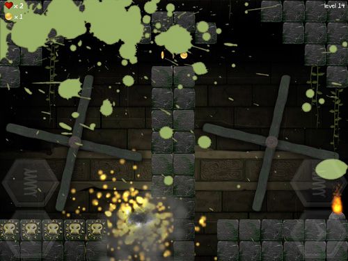 Gameplay screenshots of the Tomb roller for iPad, iPhone or iPod.