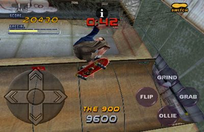Gameplay screenshots of the Tony Hawk's Pro Skater 2 for iPad, iPhone or iPod.