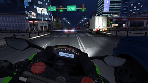 Gameplay screenshots of the Traffic rider for iPad, iPhone or iPod.