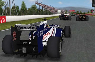 Gameplay screenshots of the F1 2011 GAME for iPad, iPhone or iPod.