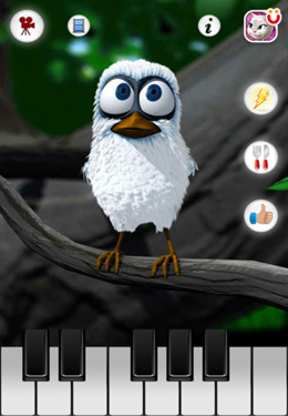 Gameplay screenshots of the Talking Larry the Bird for iPad, iPhone or iPod.