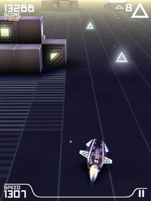 Gameplay screenshots of the Warp dash for iPad, iPhone or iPod.
