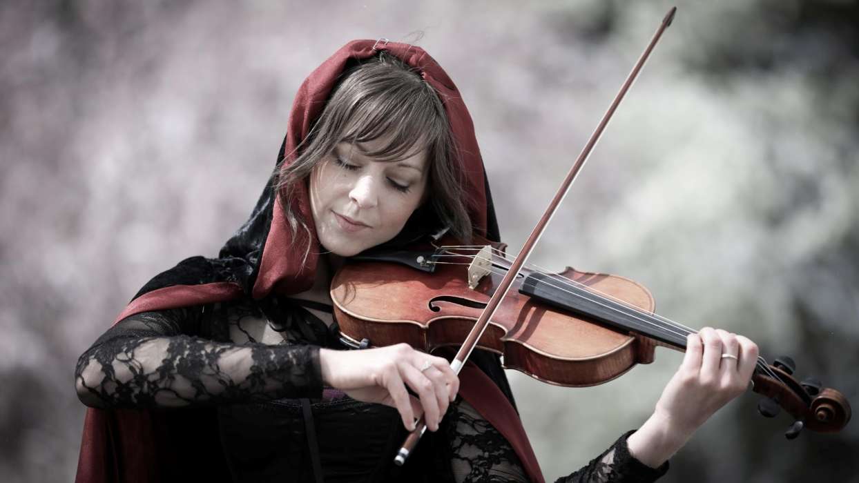 Artists, Girls, Lindsey Stirling, People, Music