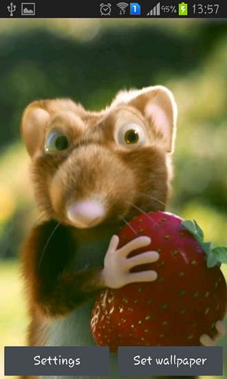 Download livewallpaper Mouse with strawberries for Android.