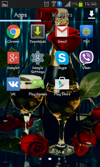 Screenshots of the live wallpaper Champagne for Android phone or tablet.