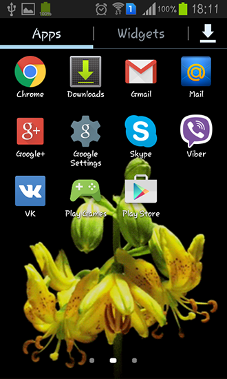 Screenshots of the live wallpaper Flower bud for Android phone or tablet.