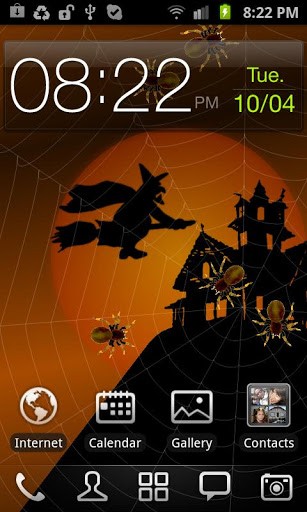 Screenshots of the live wallpaper Halloween: Spiders for Android phone or tablet.