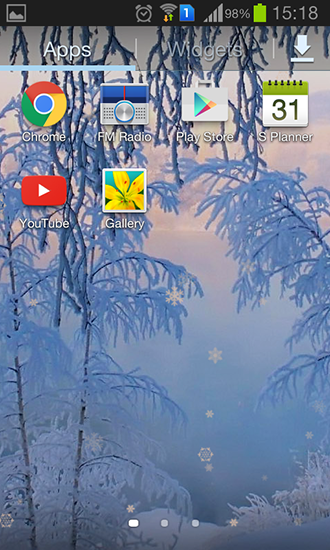 Screenshots of the live wallpaper Snow white in winter for Android phone or tablet.