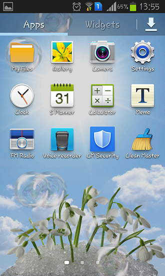 Screenshots of the live wallpaper Snowdrops for Android phone or tablet.