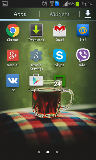 Screenshots of the live wallpaper Teatime for Android phone or tablet.