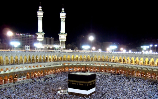 Full version of Android apk livewallpaper Makkah for tablet and phone.